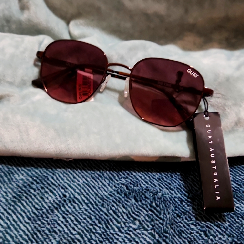 Quay Australia Big Time Sunglasses